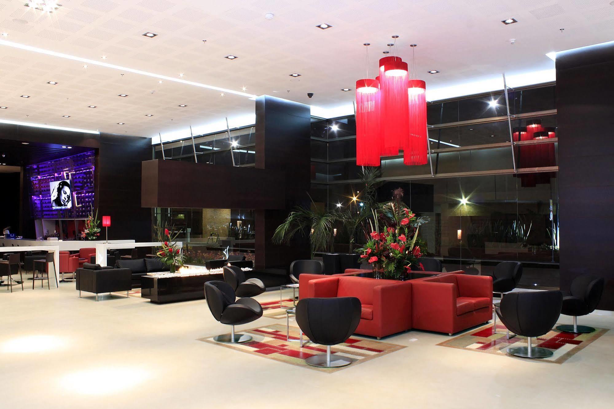 Hilton Doubletree Salitre Ar 5* Bogotá